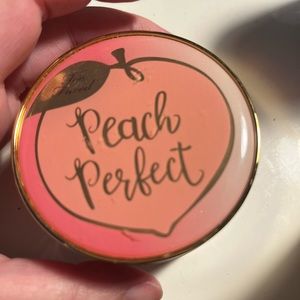 Too faced peach perfect powder